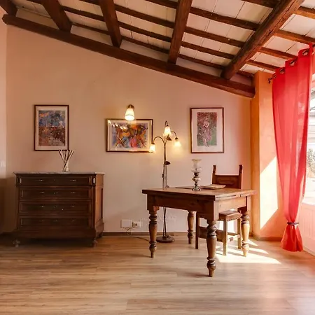 Il Giullare By Borgo Castellaccia Cesenatico
